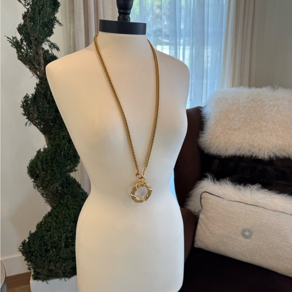 Chanel Vintage Magnifying Glass Necklace in Goldtone - Picture 3 of 13